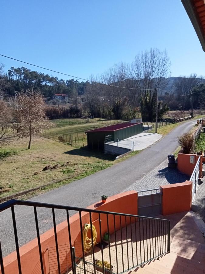 Alojamento Local - Casa Amarela Alvaiázere Exterior foto
